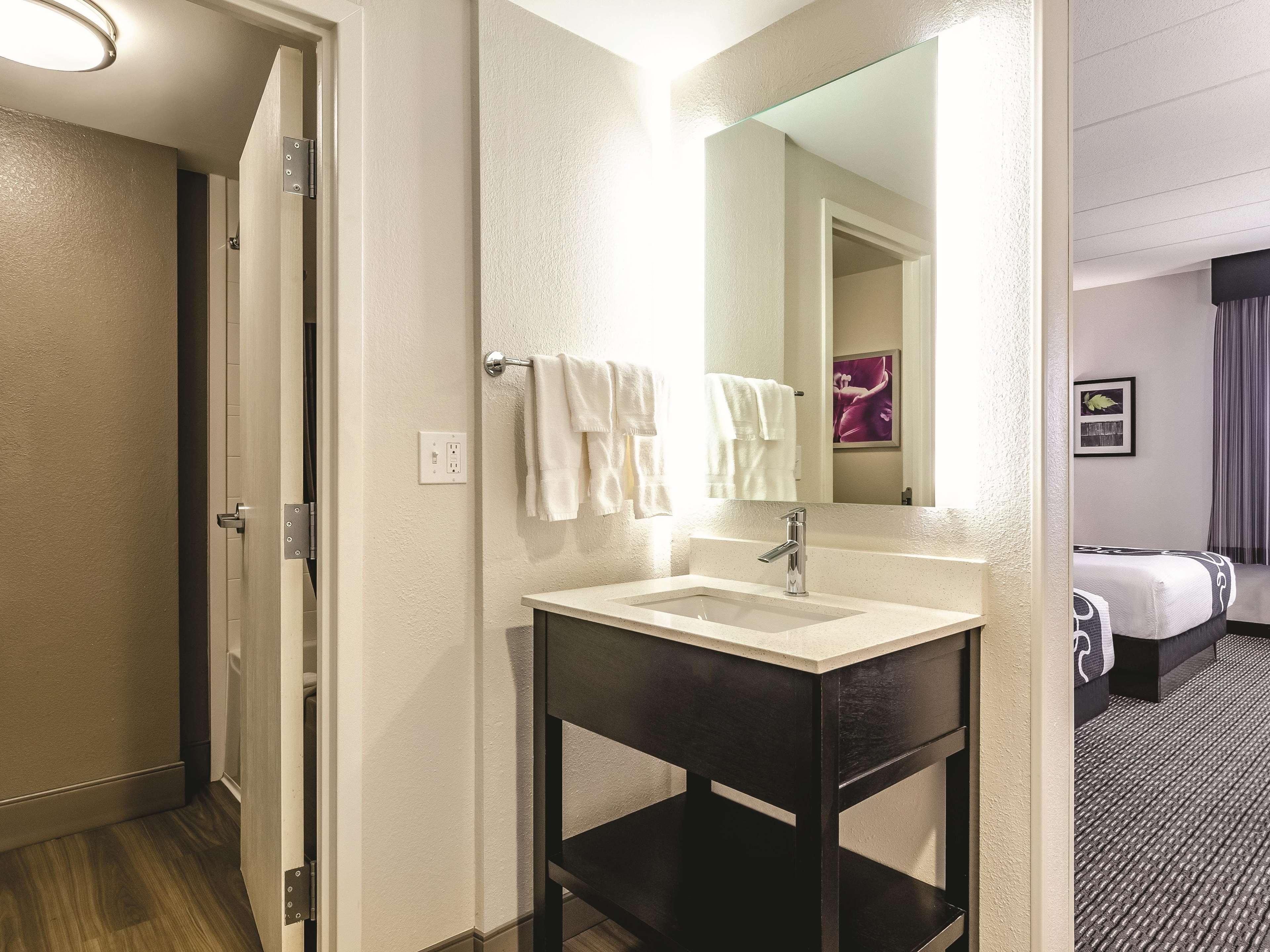 La Quinta By Wyndham Warwick Providence Airport Otel Dış mekan fotoğraf