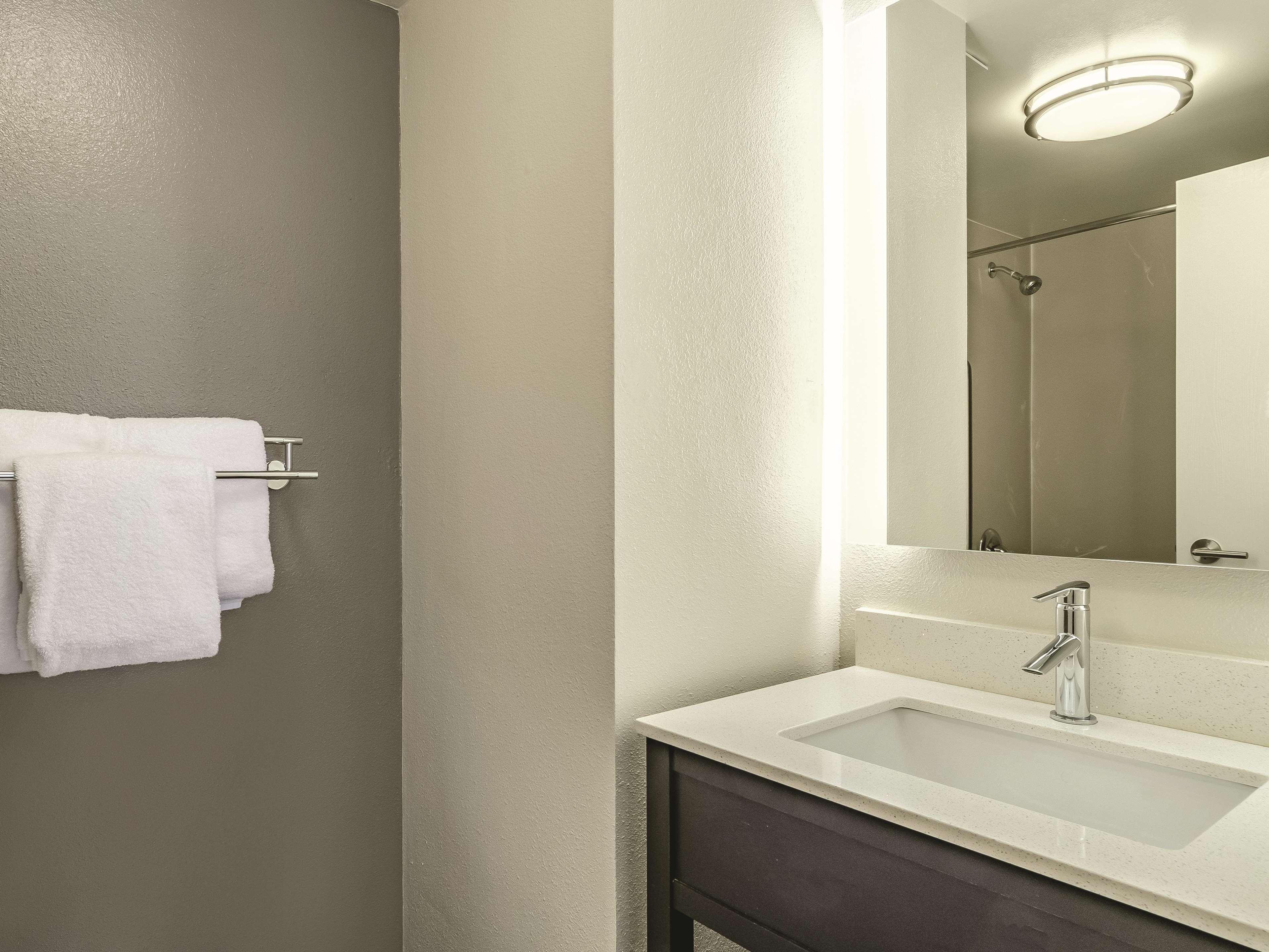 La Quinta By Wyndham Warwick Providence Airport Otel Dış mekan fotoğraf