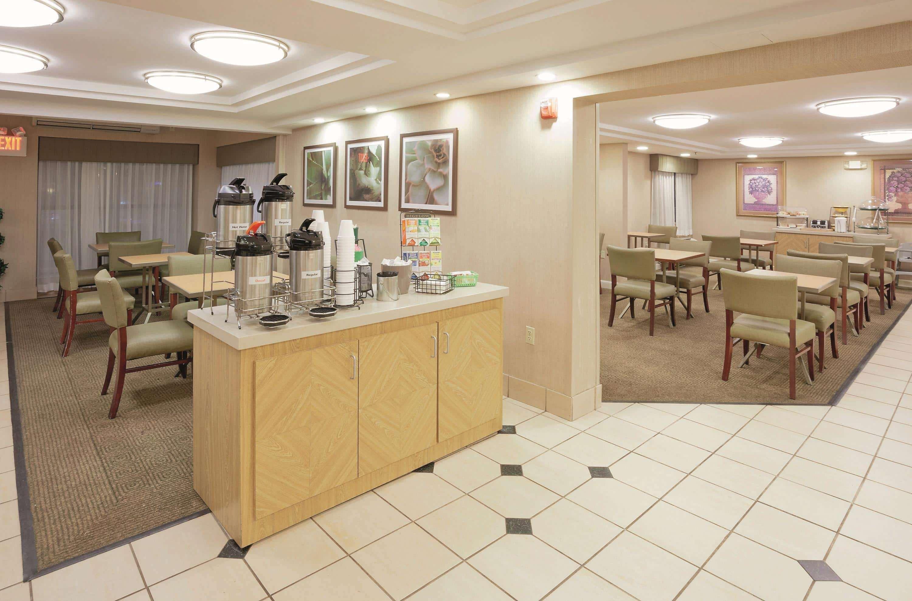 La Quinta By Wyndham Warwick Providence Airport Otel Dış mekan fotoğraf