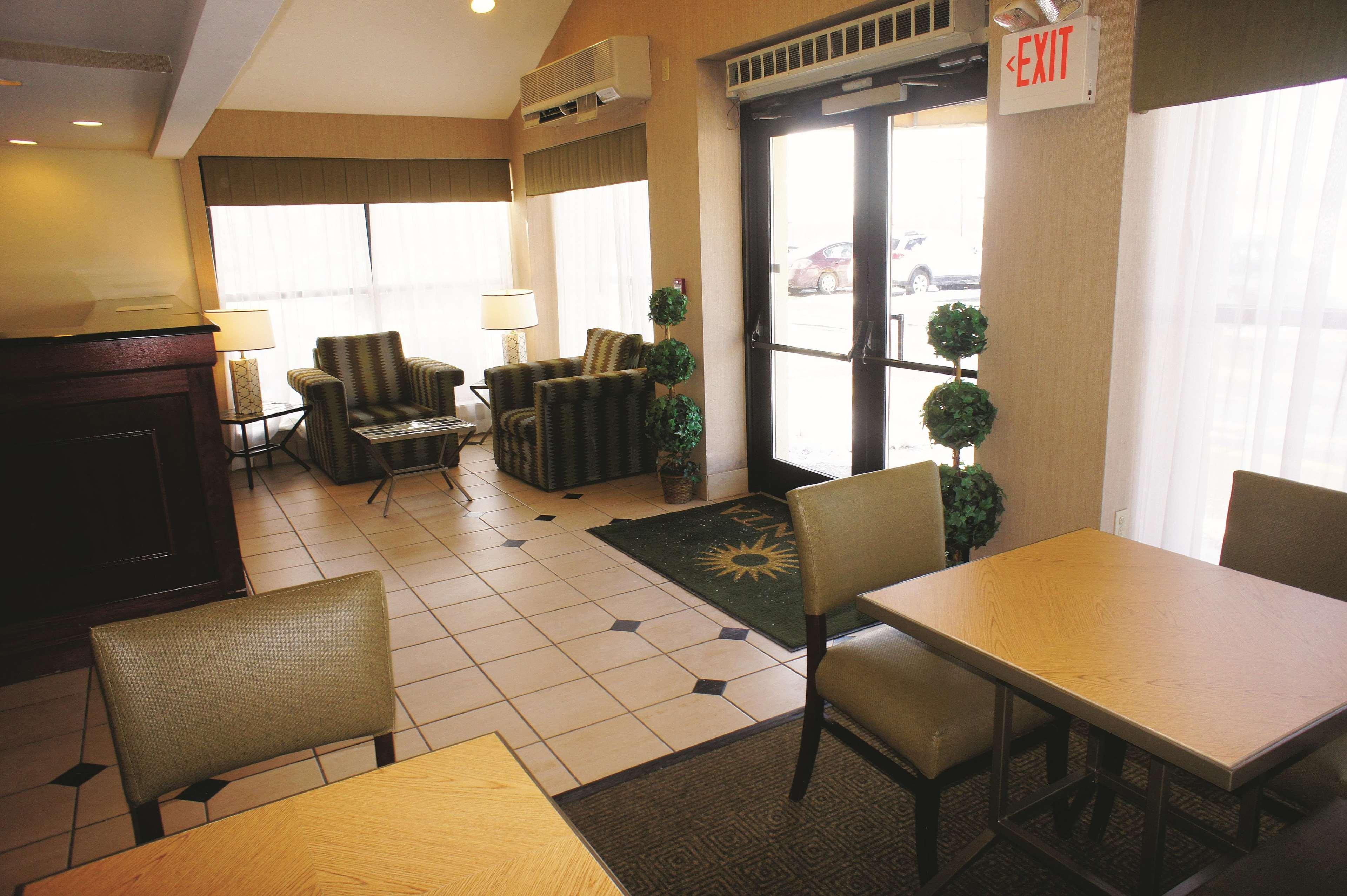 La Quinta By Wyndham Warwick Providence Airport Otel Dış mekan fotoğraf