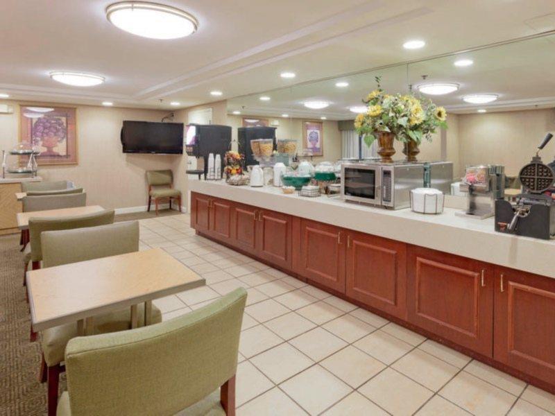 La Quinta By Wyndham Warwick Providence Airport Otel Dış mekan fotoğraf